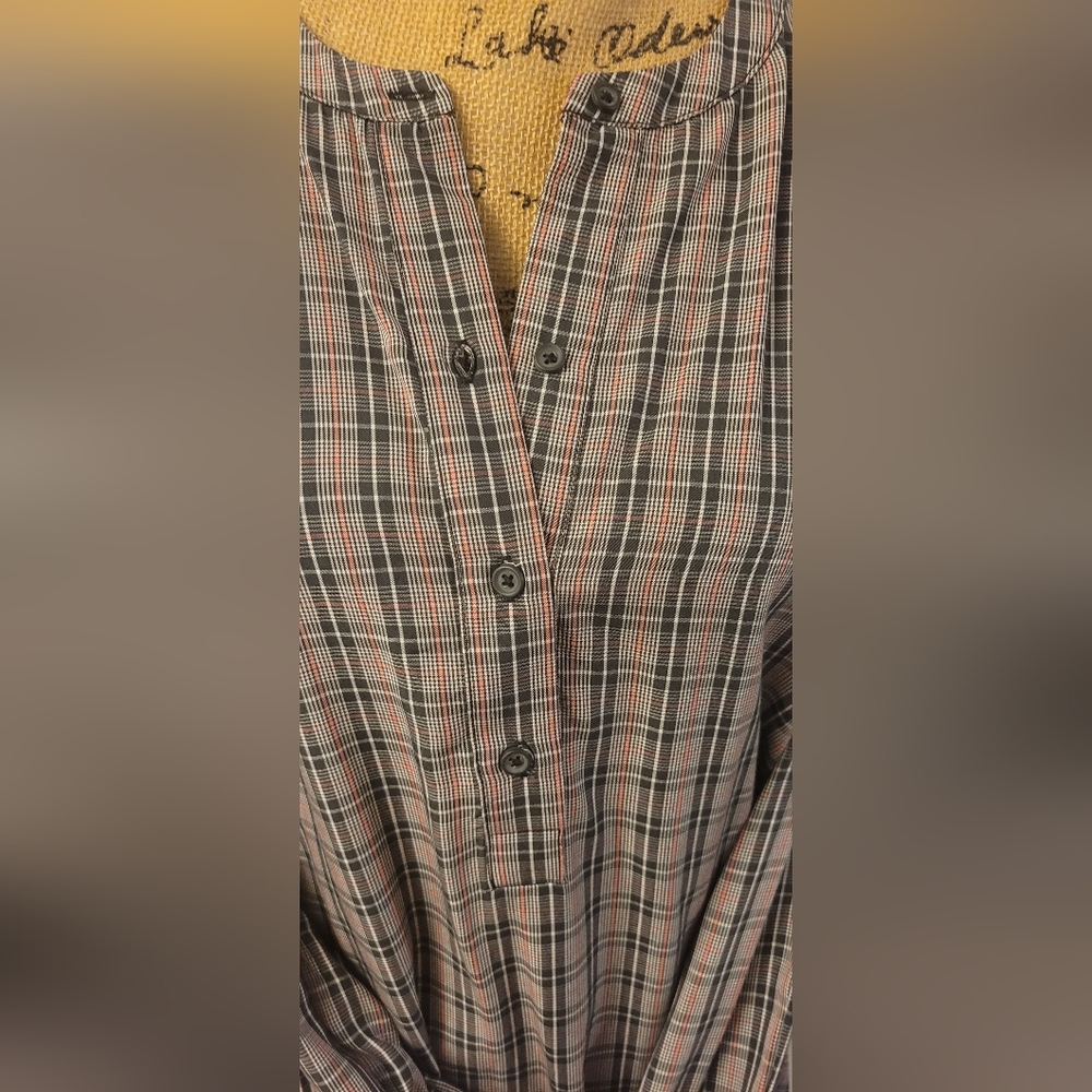 Tunic Top - Picture 2 of 4